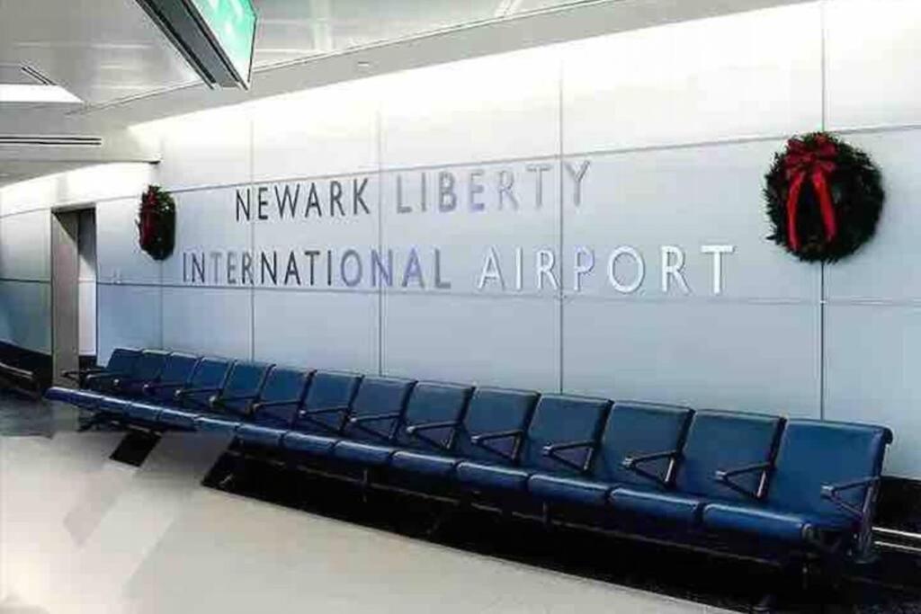 Pumpkin Premise By Airport, 5 Beds, Sleeps 8, Book 7 Days, Get 20 Percent Off Apartment Newark Exterior foto