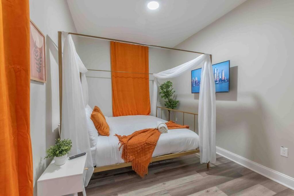 Pumpkin Premise By Airport, 5 Beds, Sleeps 8, Book 7 Days, Get 20 Percent Off Apartment Newark Exterior foto
